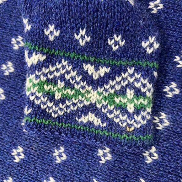 Vintage LL Bean Nordic Fair Isle Pattern Ski Holiday Sweater Christmas Knit USA - Picture 9 of 10